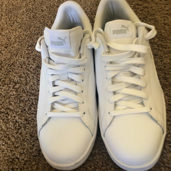 Brand new puma classic shoe - Picture 2 of 4